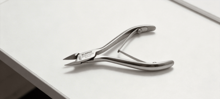 Alicate cego? Descubra técnicas rápidas para recuperar o fio e proteger suas cutículas