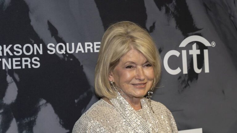 Aos 84 anos, Martha Stewart mantém rotina que combina caminhadas, Pilates e musculação: “Uso praticamente os mesmos pesos de sempre”